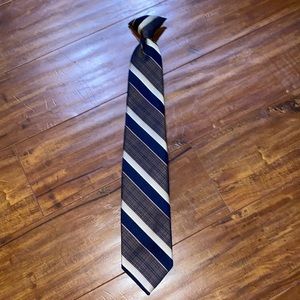 Woodmere striped clip‎ on neck tie